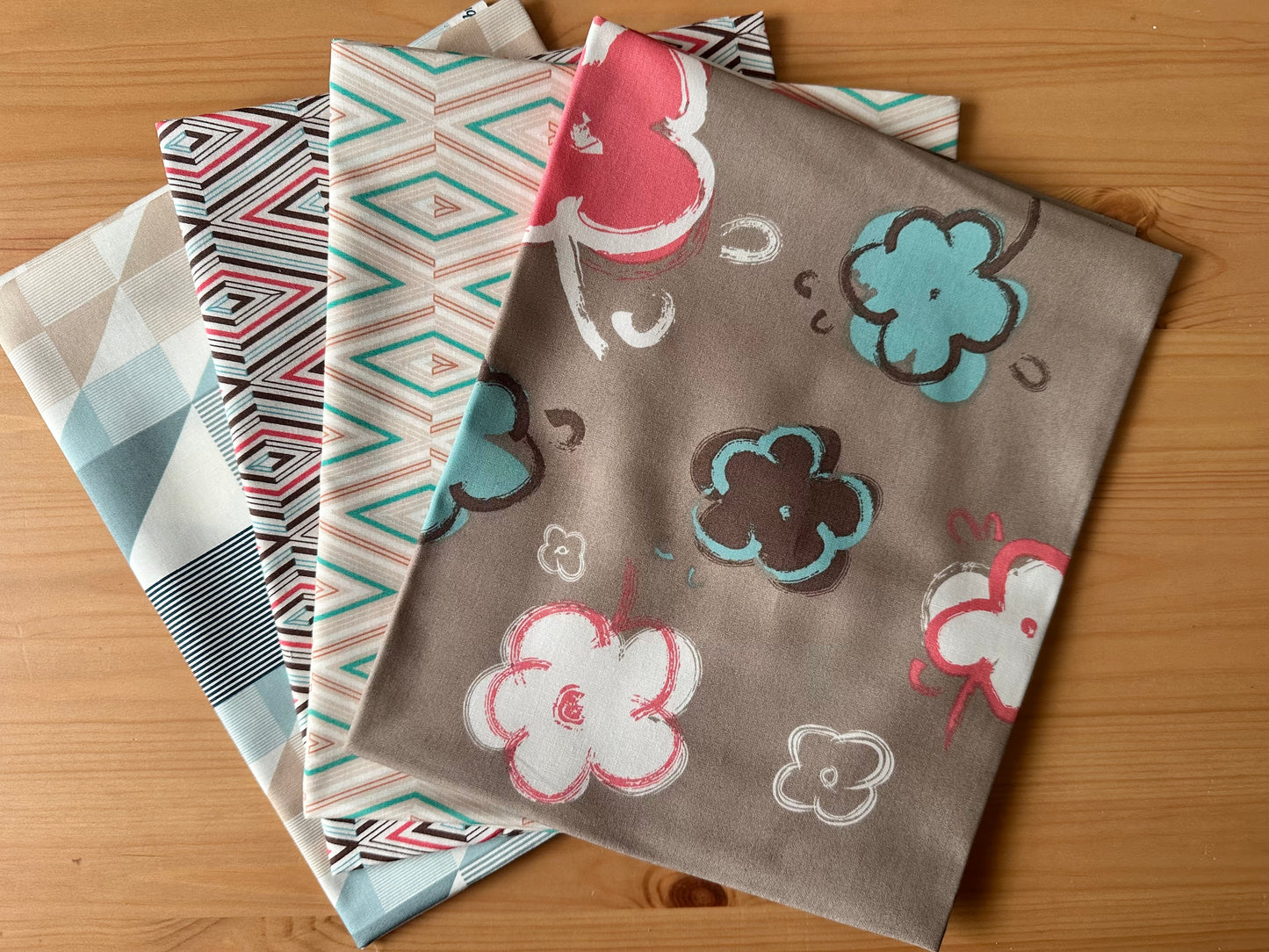 Art Gallery Fabrics-4 Print Fat Quarter Bundle
