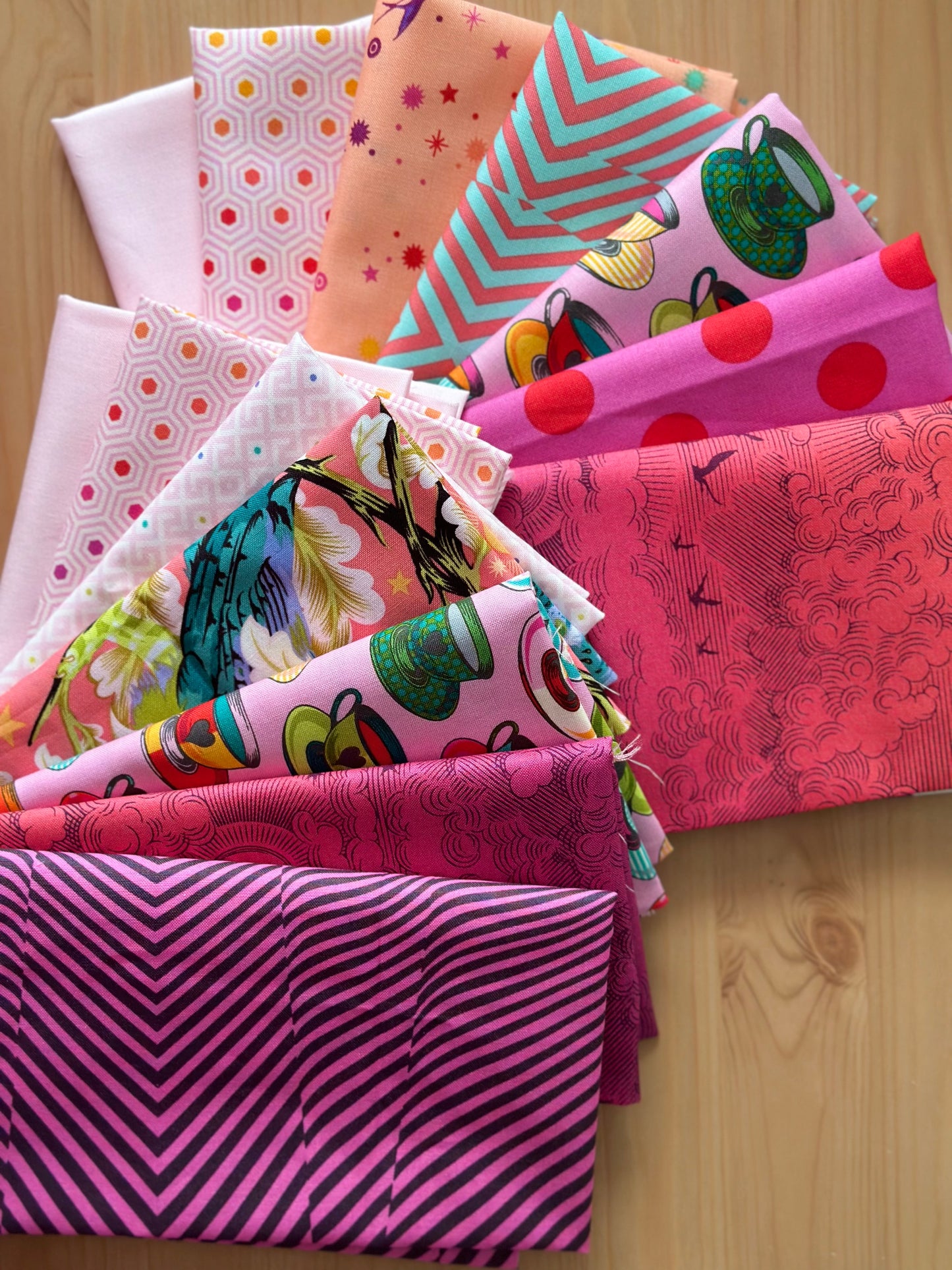 Tula Pink-Fat Quarter Color Bundle-Pinks-7 Print